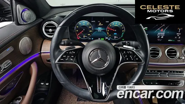 MERCEDES BENZ E-Classe W213 E300e 4MATIC Exclusive 2021 — photo 18 sur 36