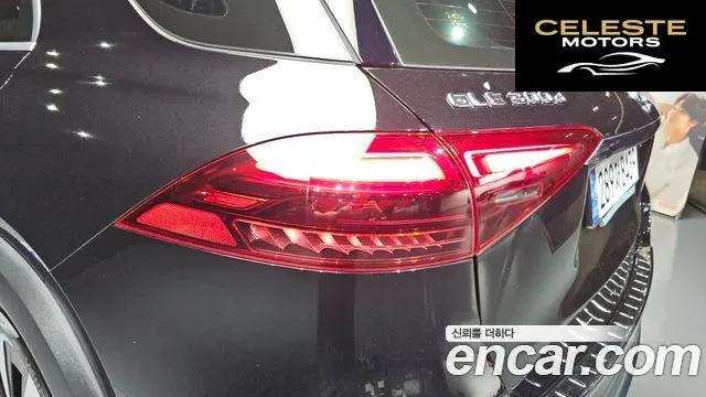MERCEDES BENZ GLE-Classe W167 GLE300d 4MATIC 2024 — photo 9 sur 34