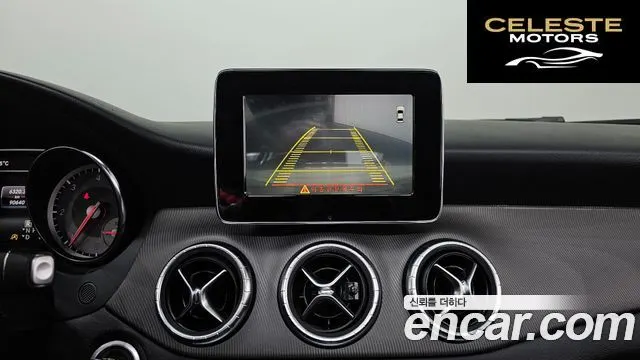MERCEDES BENZ CLA-Classe C117 CLA200 d 2016 — photo 14 sur 20