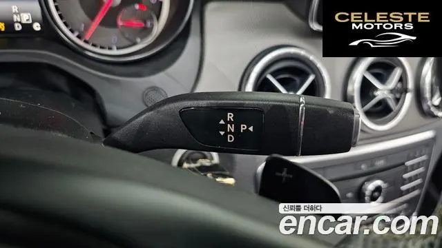 MERCEDES BENZ CLA-Classe C117 CLA200 d 2016 — photo 9 sur 20