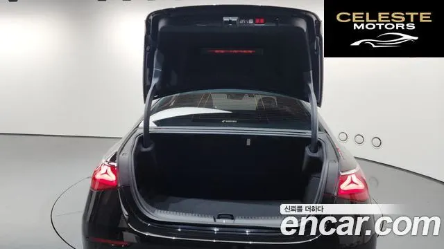 MERCEDES BENZ E-Classe W214 E300 4MATIC Exclusive 2025 — photo 28 sur 38