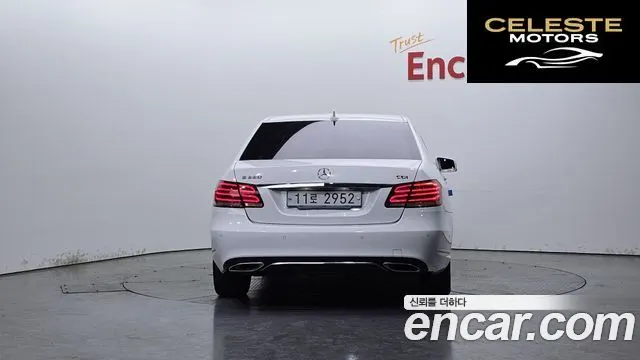 MERCEDES BENZ E-Classe W212 E220 CDI Avantgarde 2016 — photo 4 sur 20