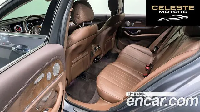 MERCEDES BENZ E-Classe W213 E300 Exclusive 2019 — photo 12 sur 20