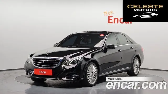 MERCEDES BENZ E-Classe W212 E300 2015 — photo 1 sur 20