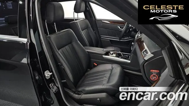 MERCEDES BENZ E-Classe W212 E300 2015 — photo 11 sur 20