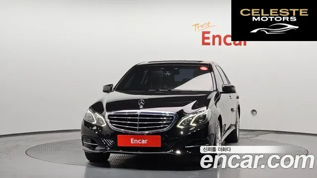 MERCEDES BENZ E-Classe W212 E300 2015 — photo 3 sur 20
