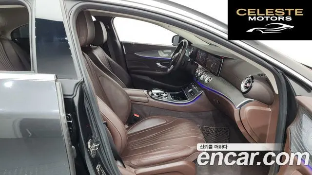 MERCEDES BENZ CLS-Classe C257 CLS400d 4MATIC 2019 — photo 16 sur 36