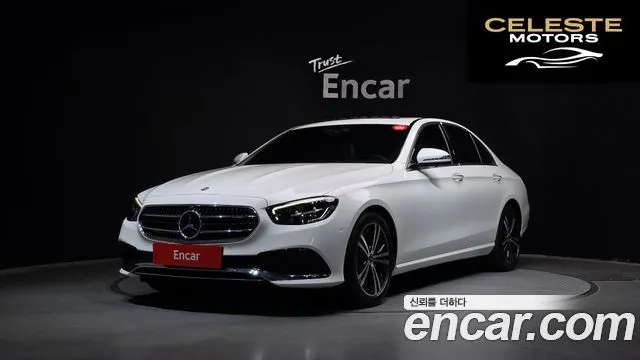 MERCEDES BENZ E-Classe W213 E250 Avantgarde 2022 — photo 1 sur 30