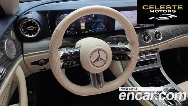 MERCEDES BENZ E-Classe W213 E450 4MATIC Cabriolet 2021 — photo 19 sur 33