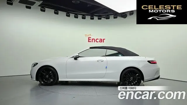 MERCEDES BENZ E-Classe W213 E450 4MATIC Cabriolet 2021 — photo 26 sur 33