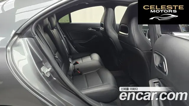 MERCEDES BENZ CLA-Classe C117 CLA250 4MATIC 2017 — photo 12 sur 20