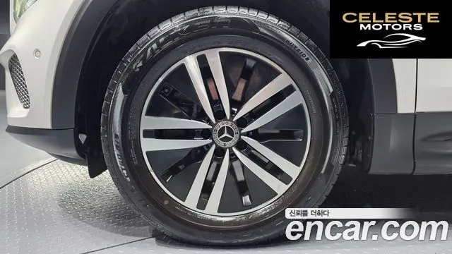 MERCEDES BENZ GLB-Classe X247 GLB200 d 2021 — photo 5 sur 31