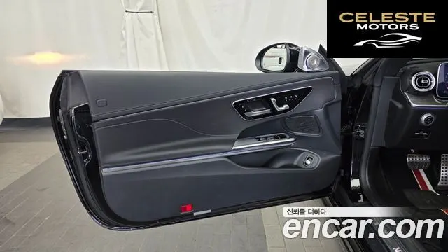 MERCEDES BENZ CLE-Classe C236 CLE200 Cabriolet 2024 — photo 13 sur 41
