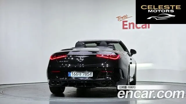 MERCEDES BENZ CLE-Classe C236 CLE200 Cabriolet 2024 — photo 34 sur 41