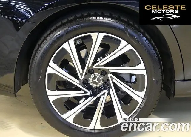 MERCEDES BENZ E-Classe W214 E300 4MATIC Exclusive 2024 — photo 9 sur 26