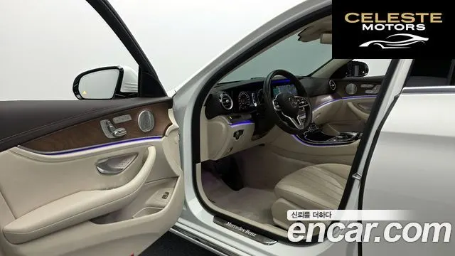 MERCEDES BENZ E-Classe W213 E300 Exclusive 2019 — photo 13 sur 30