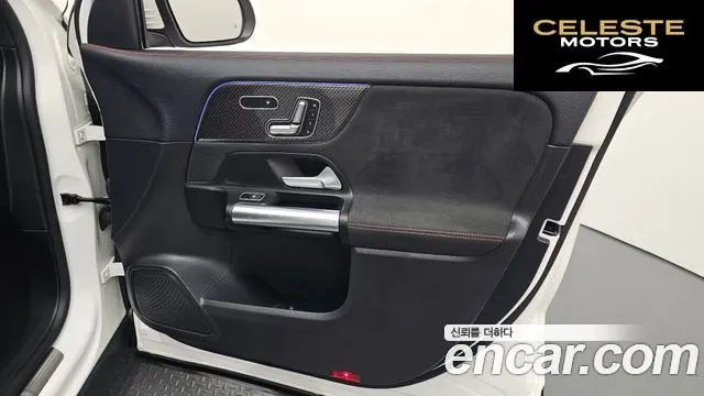 MERCEDES BENZ GLA-Classe H247 GLA250 4MATIC 2020 — photo 13 sur 30