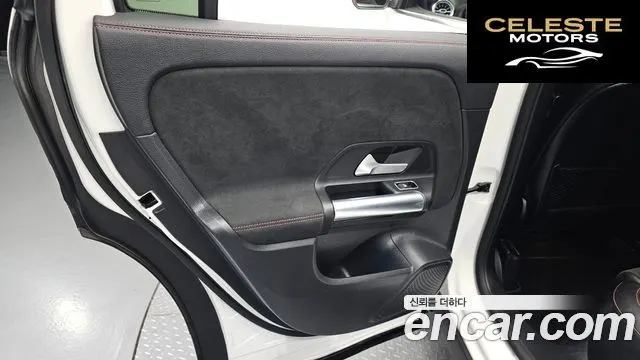MERCEDES BENZ GLA-Classe H247 GLA250 4MATIC 2020 — photo 14 sur 30
