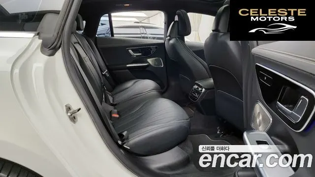 MERCEDES BENZ EQE V295 EQE350 4MATIC 2023 — photo 18 sur 33