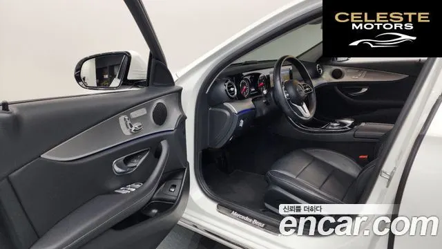 MERCEDES BENZ E-Classe W213 E300 Avantgarde 2019 — photo 10 sur 20