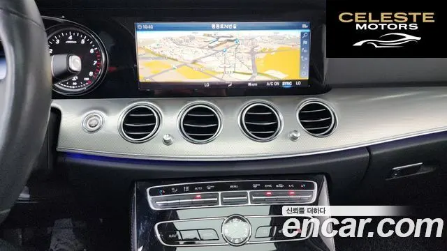 MERCEDES BENZ E-Classe W213 E300 Avantgarde 2019 — photo 13 sur 20