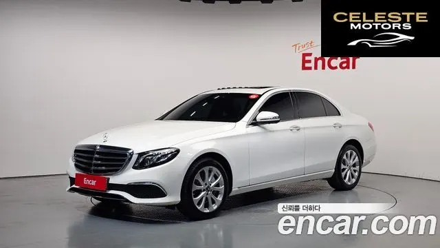 MERCEDES BENZ E-Classe W213 E300 4MATIC Exclusive 2019 — photo 1 sur 35