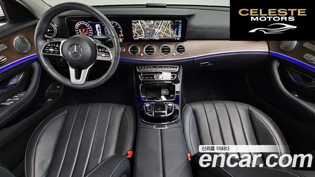 MERCEDES BENZ E-Classe W213 E300 4MATIC Exclusive 2019 — photo 10 sur 35
