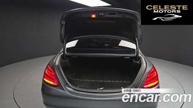 MERCEDES BENZ C-Classe W205 C220 d 4MATIC 2018 — photo 26 sur 30