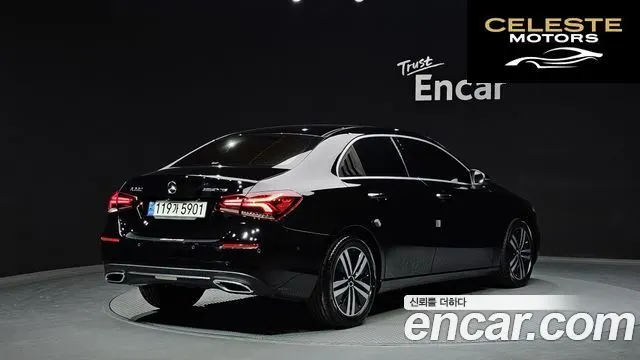 MERCEDES BENZ A-Classe W177 A220 Berline 2021 — photo 2 sur 31