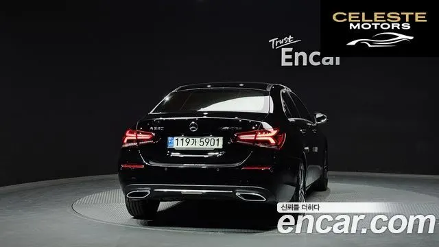 MERCEDES BENZ A-Classe W177 A220 Berline 2021 — photo 4 sur 31