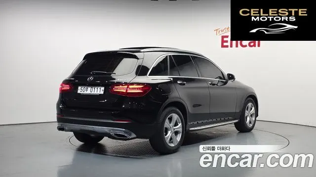 MERCEDES BENZ GLC-Classe X253 GLC220 d 4MATIC 2017 — photo 2 sur 20
