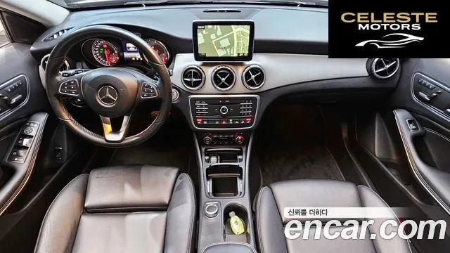 MERCEDES BENZ GLA-Classe X156 GLA200 d 4MATIC 2016 — photo 7 sur 20