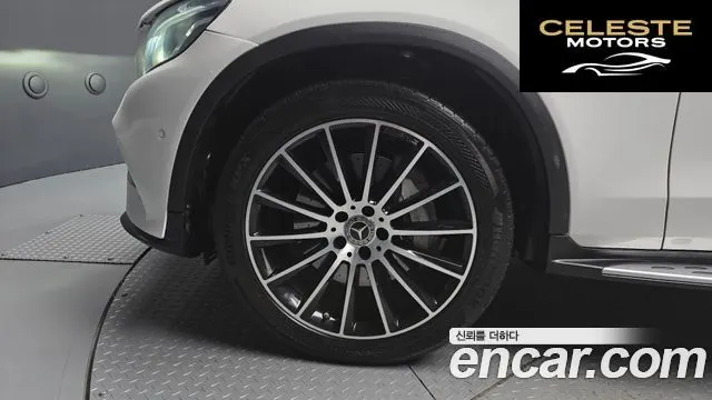 MERCEDES BENZ GLC-Classe X253 GLC220 d 4MATIC Premium Coupé 2018 — photo 5 sur 20