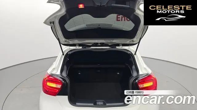 MERCEDES BENZ A-Classe W176 A180 CDI 2015 — photo 29 sur 30