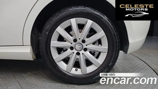 MERCEDES BENZ A-Classe W176 A180 CDI 2015 — photo 6 sur 30