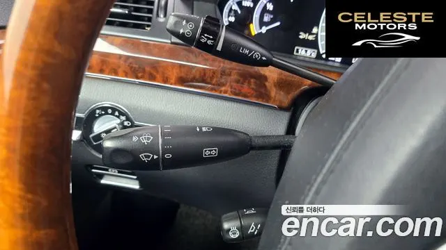 MERCEDES BENZ S-Classe W221 S500L 2010 — photo 18 sur 20