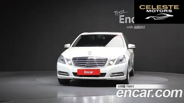 MERCEDES BENZ E-Classe W212 E200 CGI 2012 — photo 3 sur 20