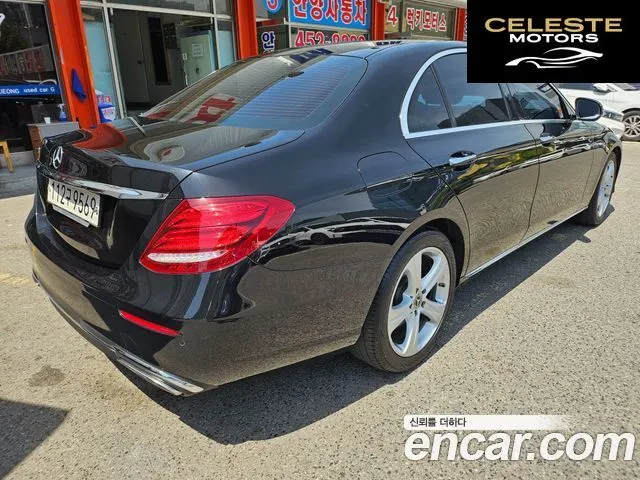 MERCEDES BENZ E-Classe W213 E200 Avantgarde 2018 — photo 5 sur 26