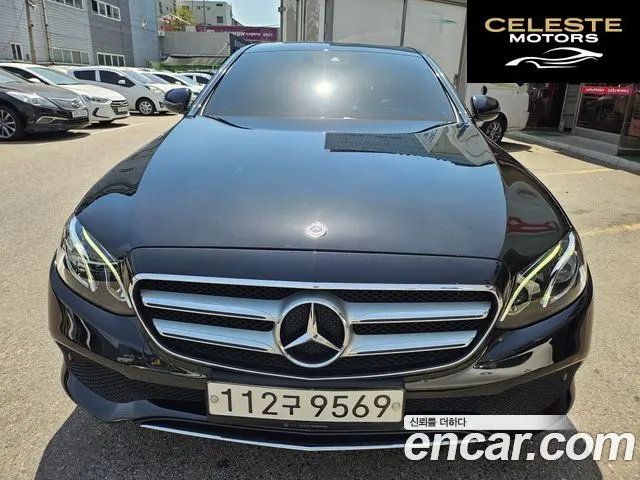 MERCEDES BENZ E-Classe W213 E200 Avantgarde 2018 — photo 8 sur 26
