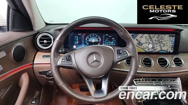MERCEDES BENZ E-Classe W213 E300 Exclusive 2017 — photo 13 sur 20