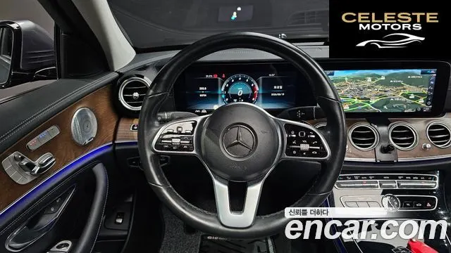 MERCEDES BENZ E-Classe W213 E300 4MATIC Exclusive 2020 — photo 13 sur 26