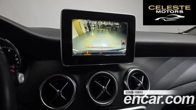 MERCEDES BENZ GLA-Classe X156 GLA220 2019 — photo 20 sur 37