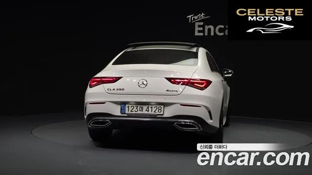 MERCEDES BENZ CLA-Classe C118 CLA250 4MATIC 2021 — photo 4 sur 31