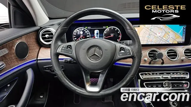 MERCEDES BENZ E-Classe W213 E300 4MATIC Exclusive 2017 — photo 18 sur 34