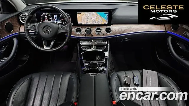 MERCEDES BENZ E-Classe W213 E300 4MATIC Exclusive 2017 — photo 9 sur 34