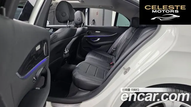 MERCEDES BENZ E-Classe W213 E220d Avantgarde 2017 — photo 17 sur 33