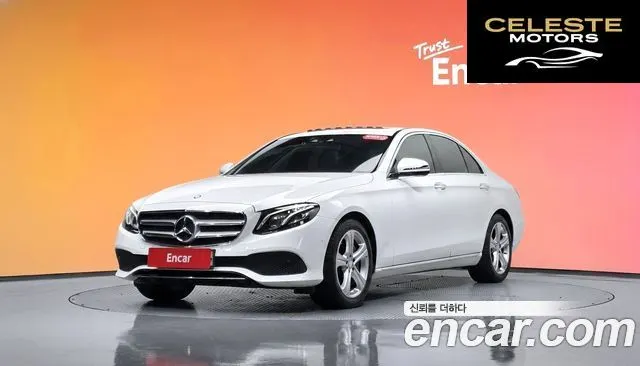 MERCEDES BENZ E-Classe W213 E220d Avantgarde 2017 — photo 33 sur 33