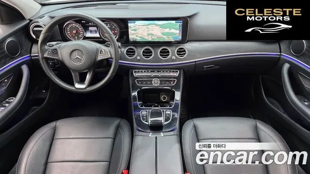 MERCEDES BENZ E-Classe W213 E220d Avantgarde 2017 — photo 9 sur 33