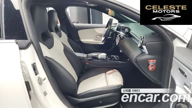 MERCEDES BENZ CLA-Classe C118 CLA250 4MATIC 2020 — photo 11 sur 20