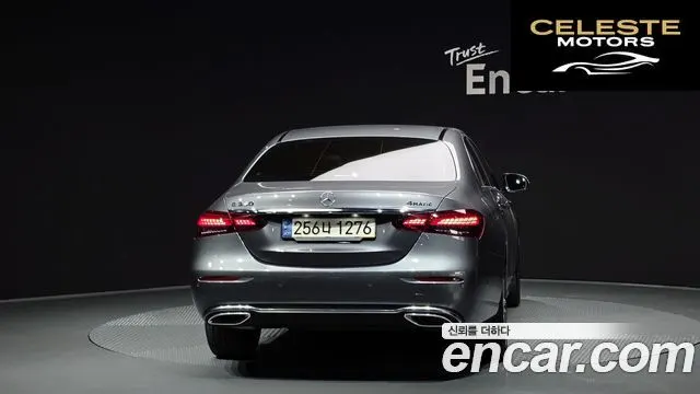 MERCEDES BENZ E-Classe W213 E350 4MATIC Avantgarde 2022 — photo 4 sur 31